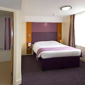 Premier Hotel